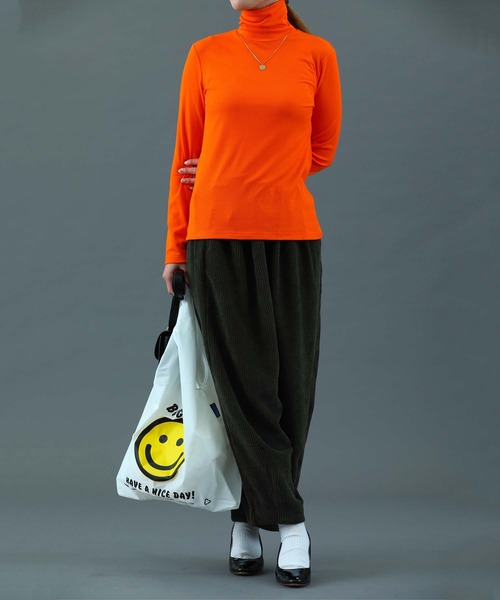 sara&cake（サラアンドケイク）の「タートルネックカットソー（Tシャツ/カットソー・レディース・オレンジ/グレー/ホワイト・FREE）」の8枚目の写真