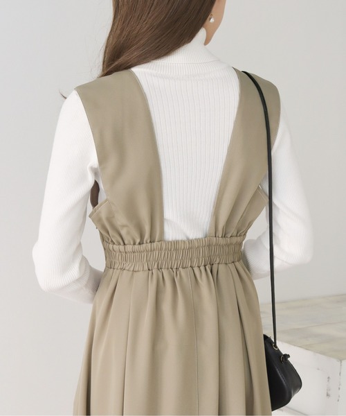 HER CLOSET(ハークローゼット)の「【cheriella】WEB限定ステッチデザインフレアワンピース(ジャンパースカート・レディース・ブラック/モカ/グレイッシュベージュ・M)」の14枚目の写真