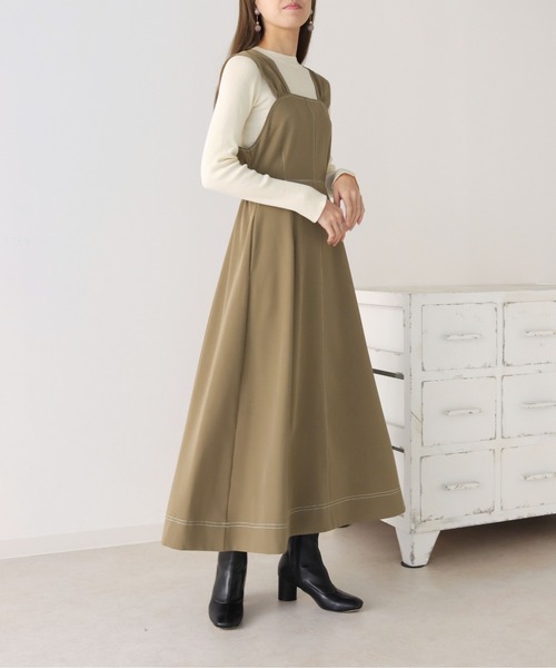 HER CLOSET(ハークローゼット)の「【cheriella】WEB限定ステッチデザインフレアワンピース(ジャンパースカート・レディース・ブラック/モカ/グレイッシュベージュ・M)」の11枚目の写真