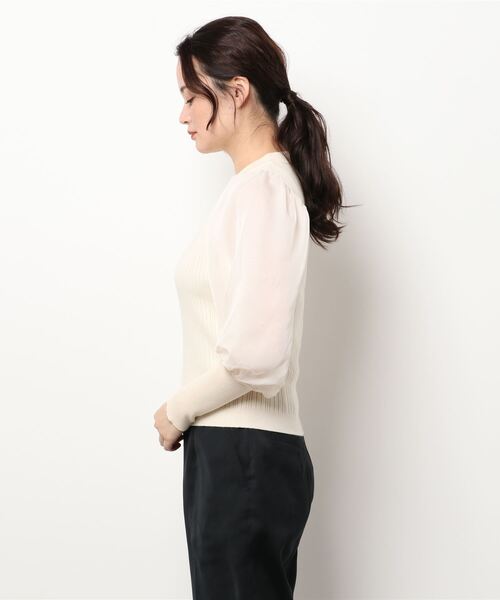 MISCH MASCH（ミッシュマッシュ）の「シアーマトンボリュームスリーブニット（ニット/セーター・レディース・モカ/ブラック/ピンクベージュ/ベージュ・MEDIUM）」の6枚目の写真