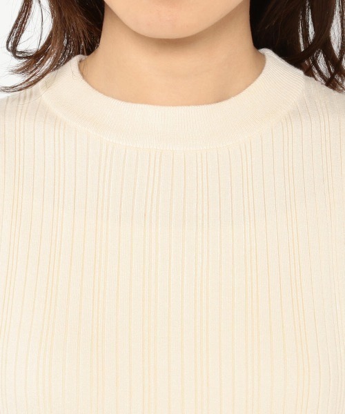 MISCH MASCH（ミッシュマッシュ）の「シアーマトンボリュームスリーブニット（ニット/セーター・レディース・モカ/ブラック/ピンクベージュ/ベージュ・MEDIUM）」の9枚目の写真