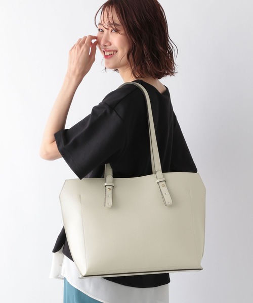 GLOBAL WORK(グローバルワーク)の「スペ軽A4トート/259352(トートバッグ・レディース・ブラウン/ブルー/アイボリー/ブラック系その他/その他・ONE SIZE/FREE)」の2枚目の写真