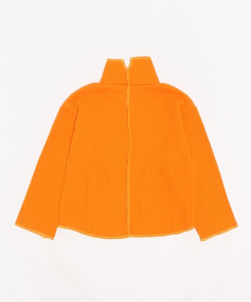 CIAOPANIC TYPY(チャオパニックティピー)の「【KIDS】配色ステッチリブタートルプルオーバー(ニット/セーター・キッズ・チャコールグレー/オレンジ/アイボリー・MEDIUM/LARGE/X-LARGE/XX-LARGE/SMALL)」の4枚目の写真