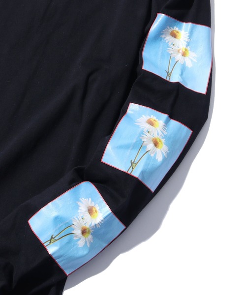 JUNGLES(ジャングルス)の「JUNGLES/ジャングルス FLOWER LONG SLEEVE TEE ロンT 袖ロゴ オーバーサイズ フラワープリント デイジー(Tシャツ/カットソー・メンズ・ブラック・M/L/XL)」の7枚目の写真