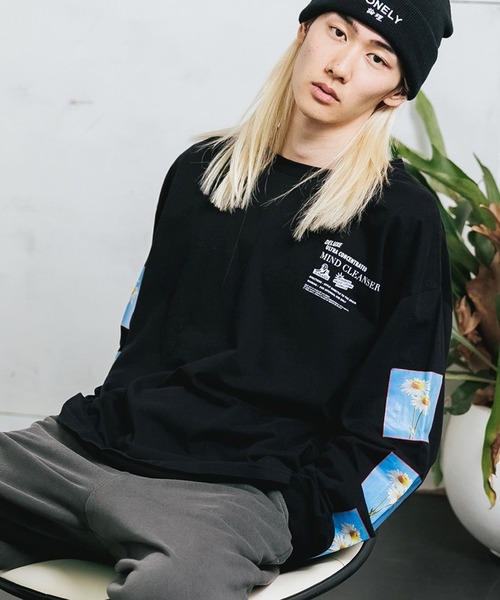 JUNGLES(ジャングルス)の「JUNGLES/ジャングルス FLOWER LONG SLEEVE TEE ロンT 袖ロゴ オーバーサイズ フラワープリント デイジー(Tシャツ/カットソー・メンズ・ブラック・M/L/XL)」の18枚目の写真