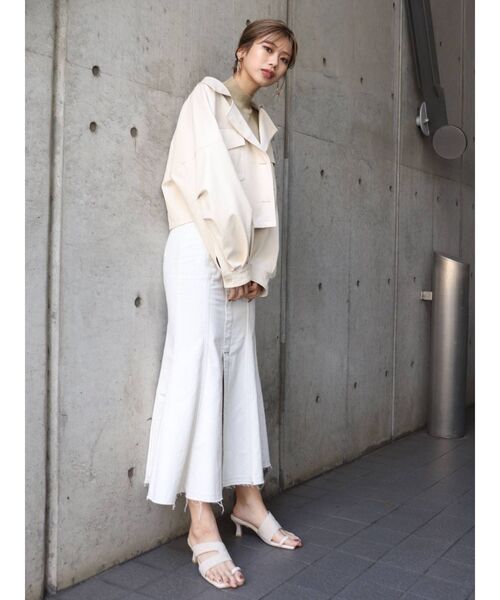 MURUA（ムルーア）の「マーメイドデニムスカート（デニムスカート・レディース・インディゴブルー/アイボリー・1/2）」の19枚目の写真