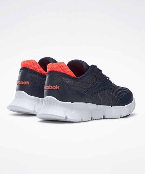 Reebok（リーボック）の「ジグ ダイナミカ 3 オルト / Zig Dynamica 3 Alt（スニーカー・キッズ・ブラック/ダークネイビー・22.0cm/17.0cm/18.0cm/19.0cm/20.0cm/21.0cm/18.5cm/19.5cm/21.5cm/17.5cm/20.5cm）」の11枚目の写真