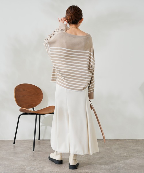 DouDou（ドゥドゥ）の「ボリューム袖ボーダープルオーバー（ニット/セーター・レディース・ブラック/ベージュ/ブルー・FREE）」の9枚目の写真