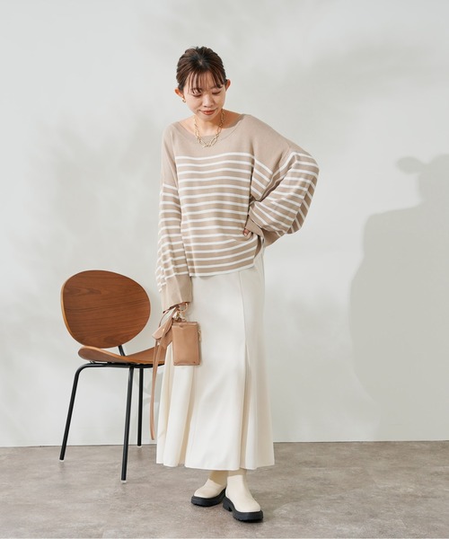 DouDou（ドゥドゥ）の「ボリューム袖ボーダープルオーバー（ニット/セーター・レディース・ブラック/ベージュ/ブルー・FREE）」の5枚目の写真