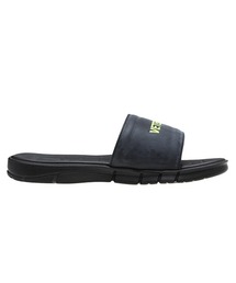 VETEMENTS（ヴェトモン）の「VETEMENTS / ヴェトモン：LOGO POOL