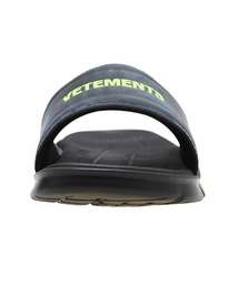 SALE☆ VETEMENTS / ヴェトモン プールサンダル 楽天市場】ヴェトモン（サンダル｜メンズ靴）：靴の通販