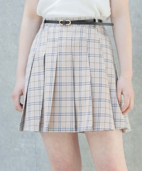 repipi armario（レピピ アルマリオ）の「ベルト付きプリーツスカート（スカート・キッズ・イエロー系その他/ブラック系その他/ブルー系その他/ブラック/ピンク/ベージュ/ホワイト系その他/グレー系その他・LARGE/SMALL/MEDIUM）」の6枚目の写真