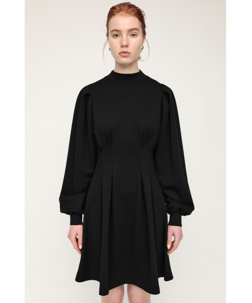 SLY(スライ)の「TUCK SLEEVE CUT MINI OP タック スリーブ カット ミニ ワンピース(ワンピース・レディース・イエロー/ベージュ/ブラック・2/1)」の14枚目の写真