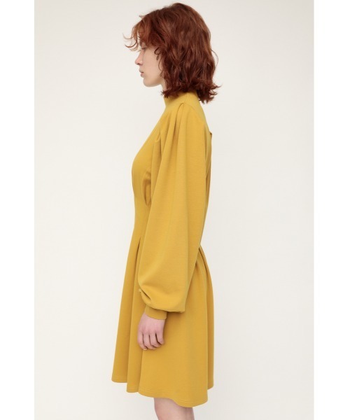 SLY(スライ)の「TUCK SLEEVE CUT MINI OP タック スリーブ カット ミニ ワンピース(ワンピース・レディース・イエロー/ベージュ/ブラック・2/1)」の17枚目の写真