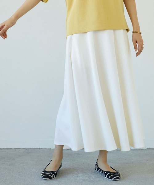 NICOLE white（ニコルホワイト）の「カットカルゼ フレアスカート ロング丈（スカート・レディース・グリーン/オフホワイト/ネイビー・FREE）」の2枚目の写真