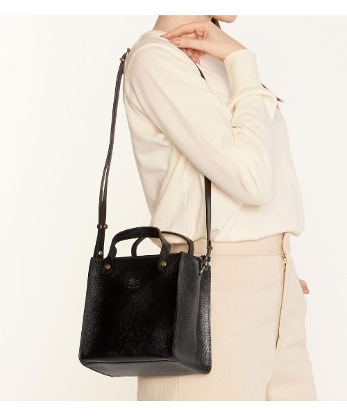 IL BISONTE(イルビゾンテ)の「IL BISONTE / ORIGINAL LEATHER / ハンドバッグ(ハンドバッグ・レディース・ブラック/ナチュラル/ライトブラウン/ダークブラウン/グレー/オリーブ/グリーン/ネイビー・FREE)」の13枚目の写真