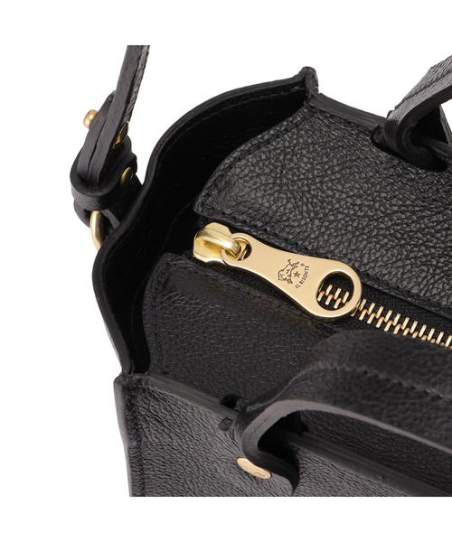 IL BISONTE(イルビゾンテ)の「IL BISONTE / ORIGINAL LEATHER / ハンドバッグ(ハンドバッグ・レディース・ブラック/ナチュラル/ライトブラウン/ダークブラウン/グレー/オリーブ/グリーン/ネイビー・FREE)」の19枚目の写真