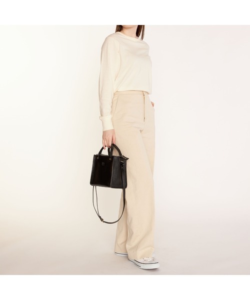 IL BISONTE(イルビゾンテ)の「IL BISONTE / ORIGINAL LEATHER / ハンドバッグ(ハンドバッグ・レディース・ブラック/ナチュラル/ライトブラウン/ダークブラウン/グレー/オリーブ/グリーン/ネイビー・FREE)」の12枚目の写真