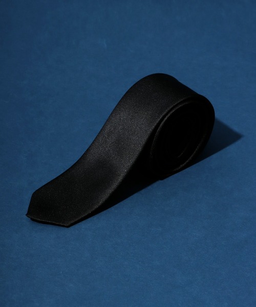 ANPAS（アンパス）の「MADE IN JAPAN Total Pattern Print Necktie/日本製 総柄プリントネクタイ（ネクタイ・メンズ・グレー系その他2/ブルー系その他7/ブルー系その他4/ブルー系その他5/ブラック/グレー系その他/ベージュ系その他/ブルー系その他/レッド系その他/ブラック系その他2/レッド系その他2/ブルー系その他2/ブルー系その他3/ブルー系その他6/その他/レッド系その他3/ブラック系その他・FREE）」の2枚目の写真