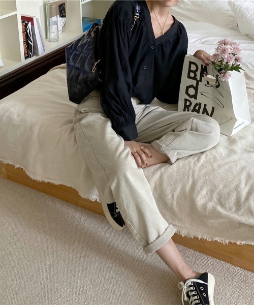 yuue' ( wear )(ユーイ)の「ロングスリーブ オーバーサイズ シャツブラウス(シャツ/ブラウス・レディース・ブラック/ベージュ・FREE)」の17枚目の写真