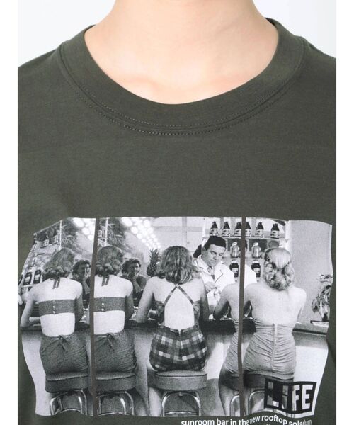 LAGUNAMOON（ラグナムーン）の「【LIFE】femalephotoTシャツ（Tシャツ/カットソー・レディース・ホワイト/チャコールグレー・FREE）」の8枚目の写真