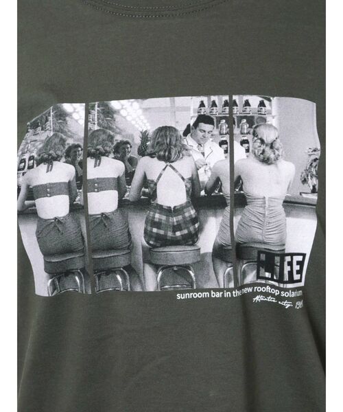 LAGUNAMOON（ラグナムーン）の「【LIFE】femalephotoTシャツ（Tシャツ/カットソー・レディース・ホワイト/チャコールグレー・FREE）」の13枚目の写真