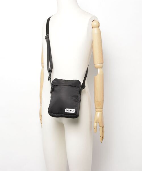 OUTDOOR PRODUCTS（アウトドアプロダクツ）の「OUTDOOR アウトドア スクエアミニショルダーバッグ（ショルダーバッグ・メンズ・ブラック/ネイビー/カーキ・FREE）」の9枚目の写真