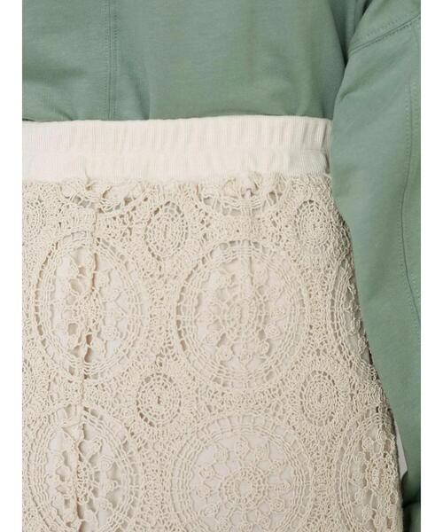 Green　Parks（グリーンパークス）の「クロシェレーススカート（スカート・レディース・ベージュ・FREE）」の7枚目の写真