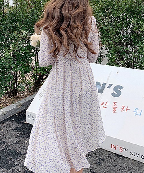 ABYS（アビス）の「花柄シフォンロングワンピース（ワンピース・レディース・ブルー/パープル・SMALL/MEDIUM/LARGE）」の4枚目の写真