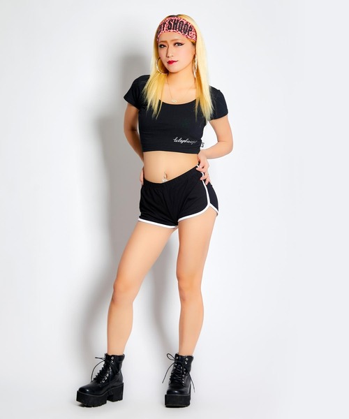 babyShoop（ベイビーシュープ）の「ストーンロゴショート丈TOPS（Tシャツ/カットソー・レディース・イエロー/ピンク/ホワイト/ブラック・FREE）」の19枚目の写真