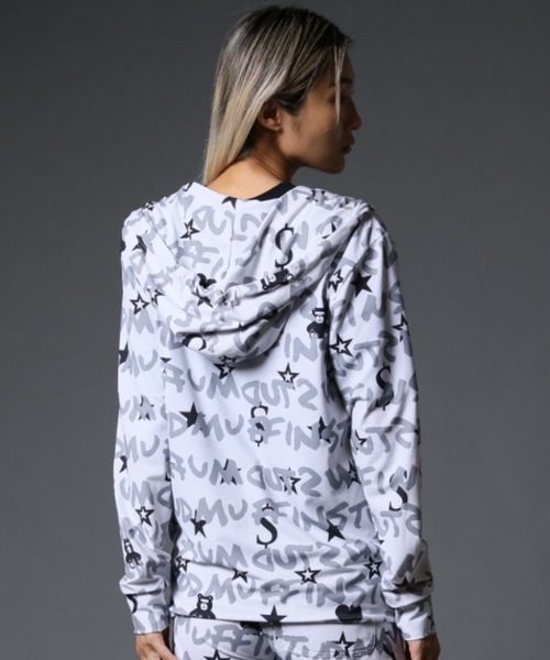 STUD MUFFIN（スタッドマフィン）の「STUD MUFFIN/スタッドマフィン/GRAFGRAM柄ナイロンストレッチ ラッシュパーカー（ラッシュガード・メンズ・ホワイト/ブラック・4/3/2）」の4枚目の写真