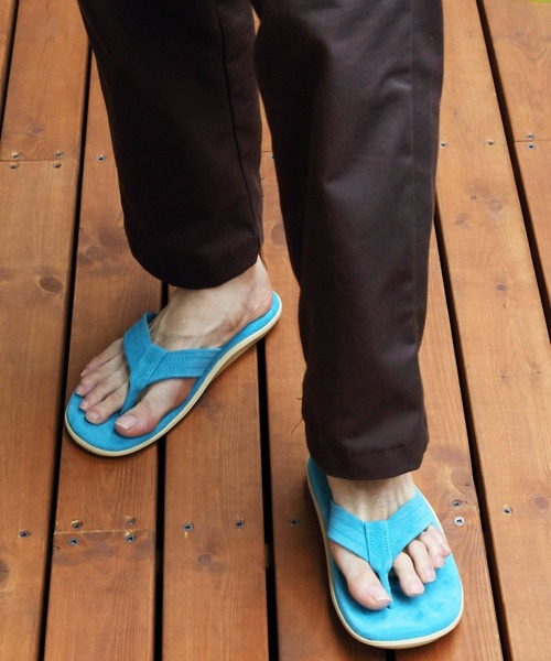 ISLAND SLIPPER(アイランドスリッパ)の「ISLAND SLIPPER クラシック スウェード トングサンダル(サンダル・メンズ・ネイビー/ピンク/ターコイズブルー/バーガンディー/チャコール・US8/US9/US7/US10)」の4枚目の写真