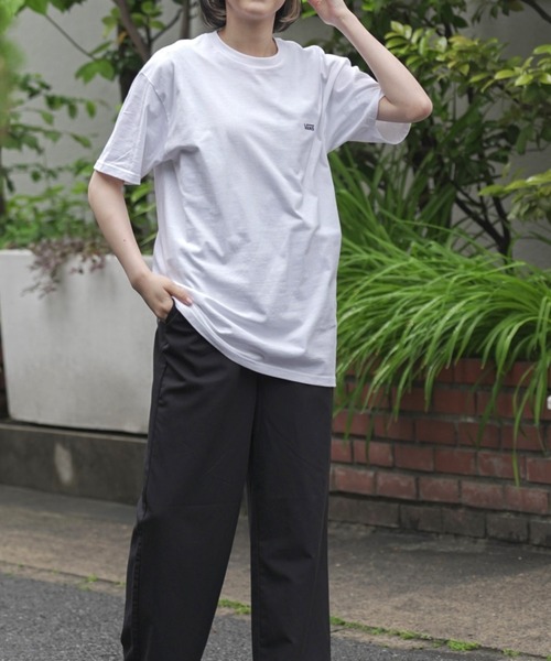 VANS(バンズ)の「【VANS】MN LEFT CHEST LOGO TEE(Tシャツ/カットソー・メンズ・ブルー/ホワイト/ブラック・LARGE/SMALL/MEDIUM/X-LARGE)」の13枚目の写真