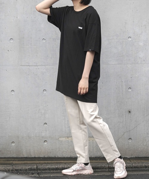 VANS(バンズ)の「【VANS】MN LEFT CHEST LOGO TEE(Tシャツ/カットソー・メンズ・ブルー/ホワイト/ブラック・LARGE/SMALL/MEDIUM/X-LARGE)」の11枚目の写真