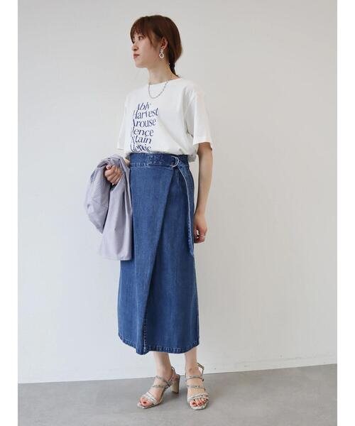 AMERICAN HOLIC(アメリカンホリック)の「ベルト付きスカート(デニムスカート・レディース・ブルー系その他・S/M/L)」の2枚目の写真