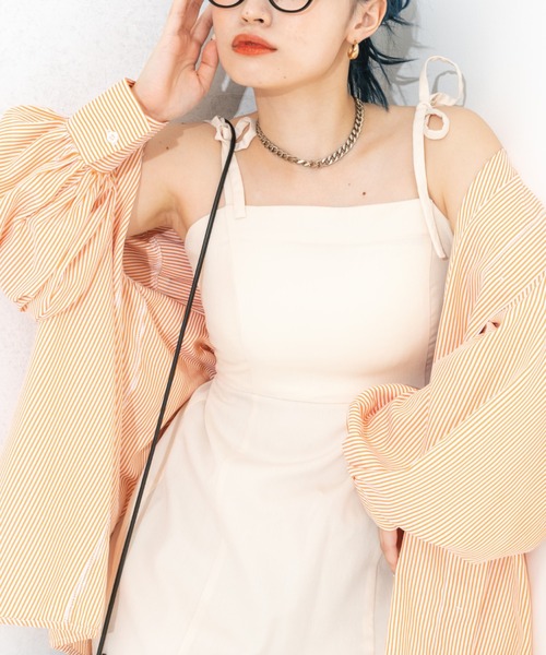 nemne store(ネンネストア)の「スリット入りリボンキャミワンピース(ワンピース・レディース・ブラック/アイボリー・フリー)」の8枚目の写真