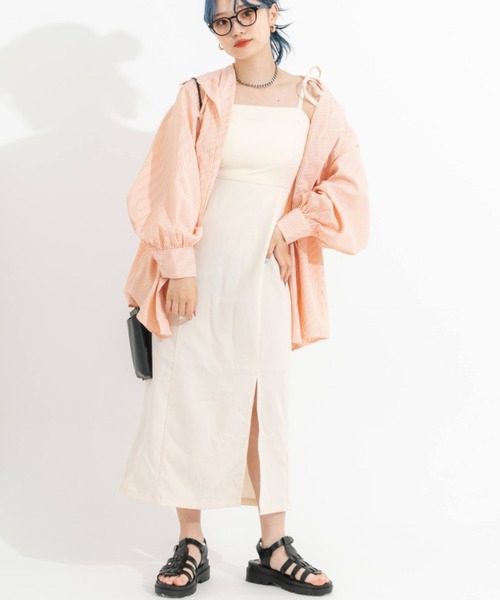 nemne store(ネンネストア)の「スリット入りリボンキャミワンピース(ワンピース・レディース・ブラック/アイボリー・フリー)」の17枚目の写真