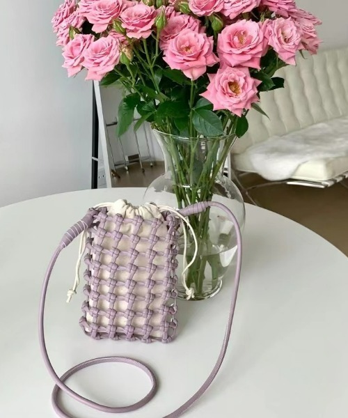 sakishimatokyo(サキシマトーキョー)の「コードカラーポシェット(ショルダーバッグ・レディース・ホワイト/ブラック/パープル/グリーン・FREE)」の4枚目の写真