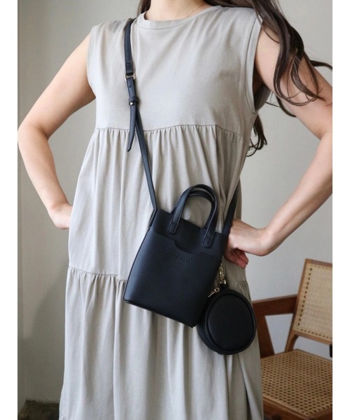 TRUNC（トランクエイティーエイト）の「Mini Shoulder ＆ Round Purse（ショルダーバッグ・レディース・アイボリー/ブラック/ベージュ・FREE）」の6枚目の写真