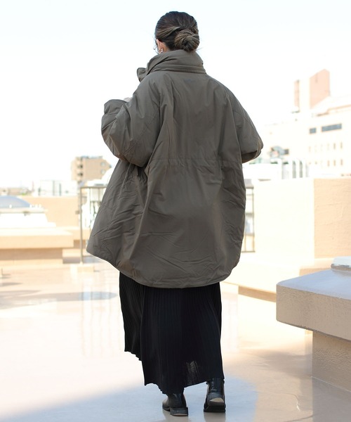 WILD THINGS(ワイルドシングス)の「WILD THINGS/ワイルドシングス モンスターパーカー W'S MONSTER PARKA'22 WTW22103SN(ダウンジャケット/コート・レディース・ブラウン系その他/ブラック・M)」の8枚目の写真