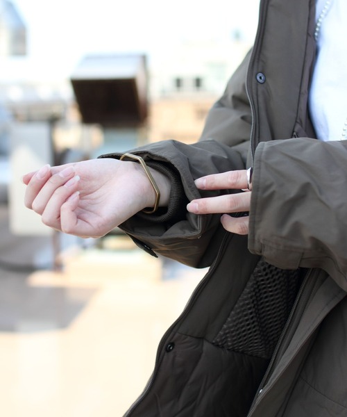 WILD THINGS(ワイルドシングス)の「WILD THINGS/ワイルドシングス モンスターパーカー W'S MONSTER PARKA'22 WTW22103SN(ダウンジャケット/コート・レディース・ブラウン系その他/ブラック・M)」の12枚目の写真
