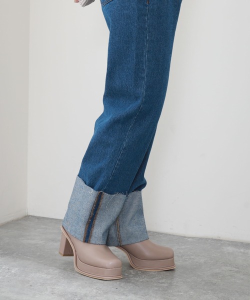 archives（アルシーヴ）の「厚底ヒールブーツ（ブーツ・レディース・ブラック/ベージュ・MEDIUM/LARGE）」の8枚目の写真