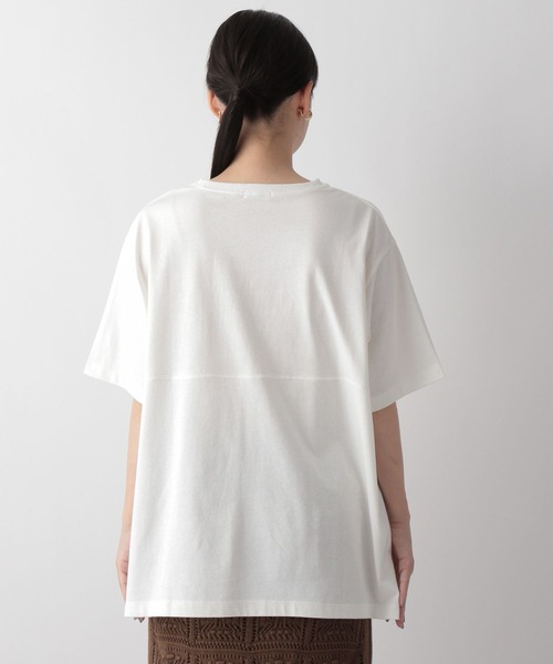 LOWRYS FARM（ローリーズファーム）の「キリカエユルＴシャツ　352427（Tシャツ/カットソー・レディース・オフホワイト/チャコールグレー/ブラウン/アイボリー・FREE）」の13枚目の写真