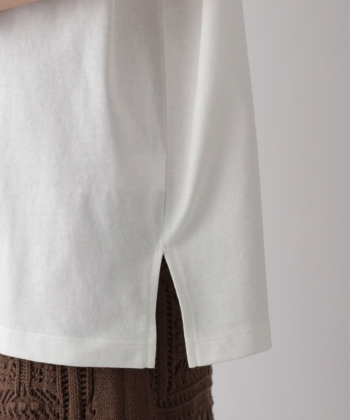 LOWRYS FARM（ローリーズファーム）の「キリカエユルＴシャツ　352427（Tシャツ/カットソー・レディース・オフホワイト/チャコールグレー/ブラウン/アイボリー・FREE）」の8枚目の写真