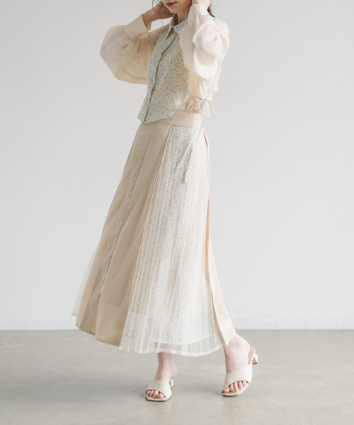 idem(イデム)の「side tulle skirt/サイドチュールプリーツスカート(スカート・レディース・アイボリー/ネイビー・FREE)」の1枚目の写真