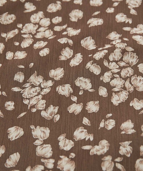 ROPE'（ロペ）の「【秋の新作】楊柳プリント スタンドフリルワンピース（ワンピース・レディース・ホワイト/ダークブラウン・38/36）」の10枚目の写真