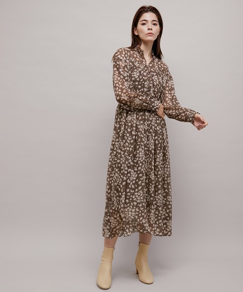 ROPE'（ロペ）の「【秋の新作】楊柳プリント スタンドフリルワンピース（ワンピース・レディース・ホワイト/ダークブラウン・38/36）」の21枚目の写真