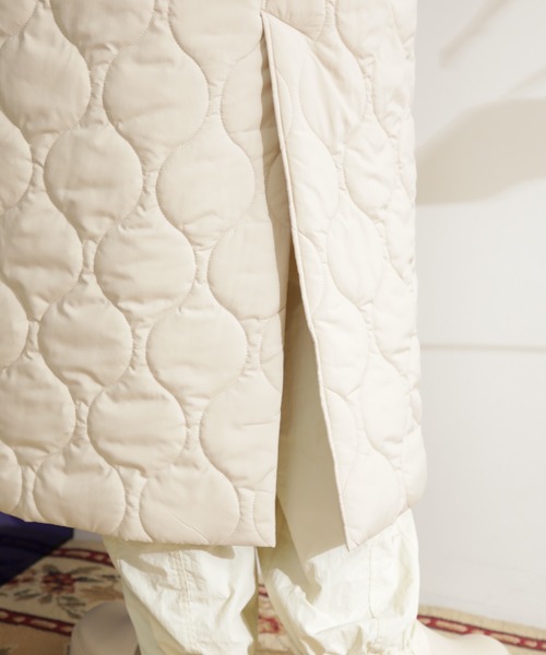 CREOLME（クレオルム）の「(CREOLME)ドッキングキルトコート（その他アウター・レディース・ベージュ/カーキ・SMALL/MEDIUM）」の4枚目の写真