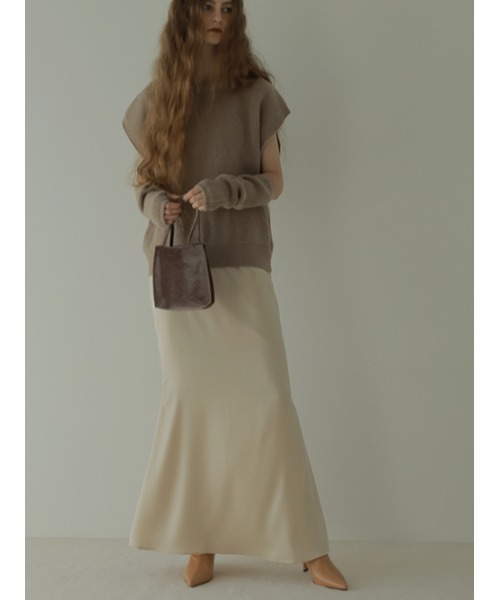 AMAIL(アマイル)の「Super maxi satinskirt(スカート・レディース・アイボリー/ブラック/パープル・FREE)」の20枚目の写真