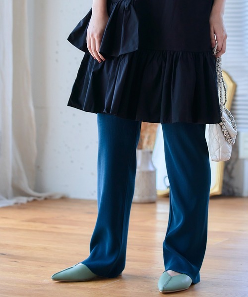 anown(アノン)の「プリーツパンツ セルフカット レディース ストレート カラーパンツ 細プリーツパンツ ウエストゴム リブパンツ 低身長(その他パンツ・レディース・ダークグリーン/テラコッタ/マスタード/ブラック/ピンク/アイボリー・M)」の4枚目の写真